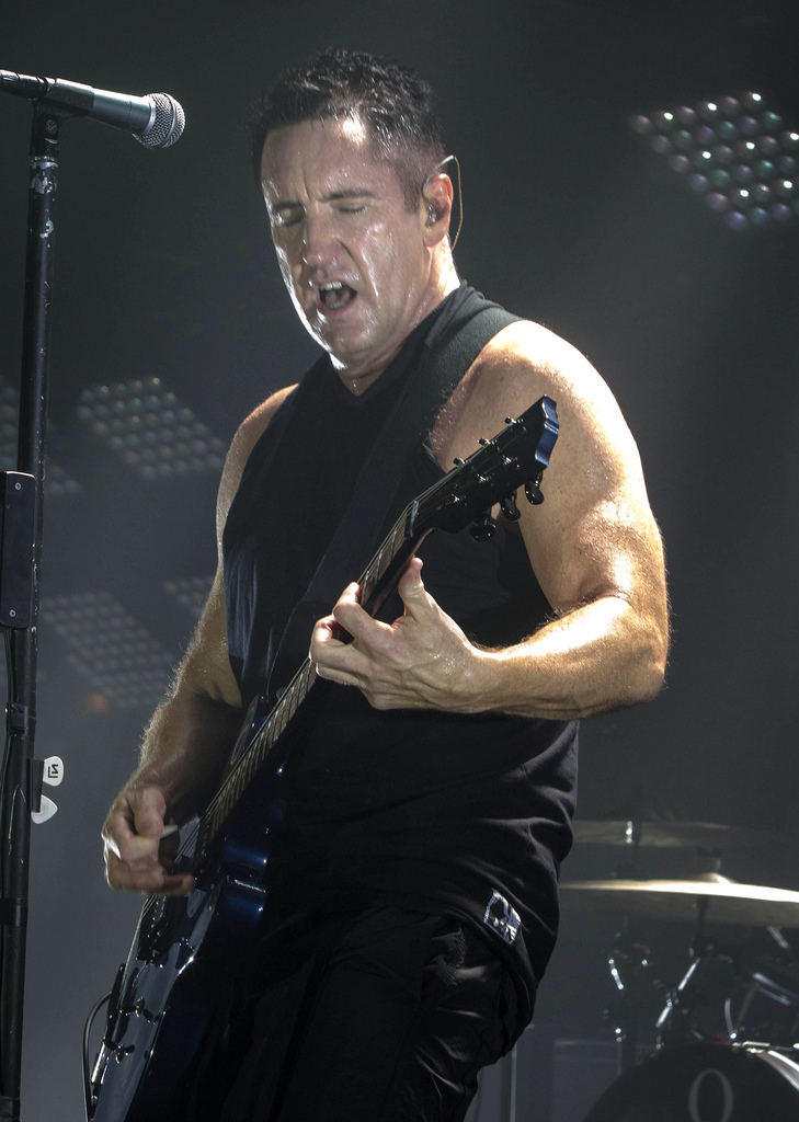 Trent Reznor of NIN Ready to Rumble @MOEMS Photo: Criss Images